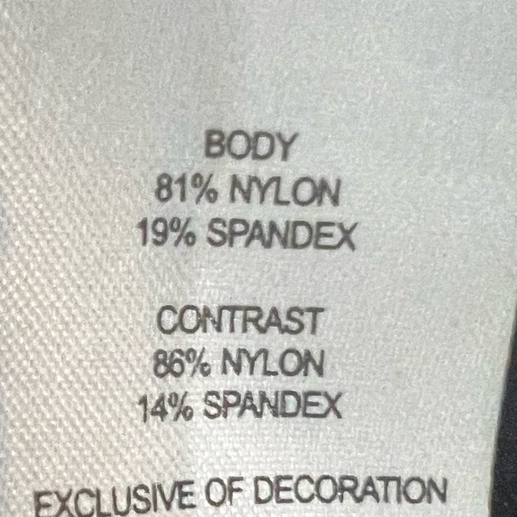 NWT Hula Honey Halter Pom Pom Bikini Swim Top Black Size Small - Picture 6 of 13